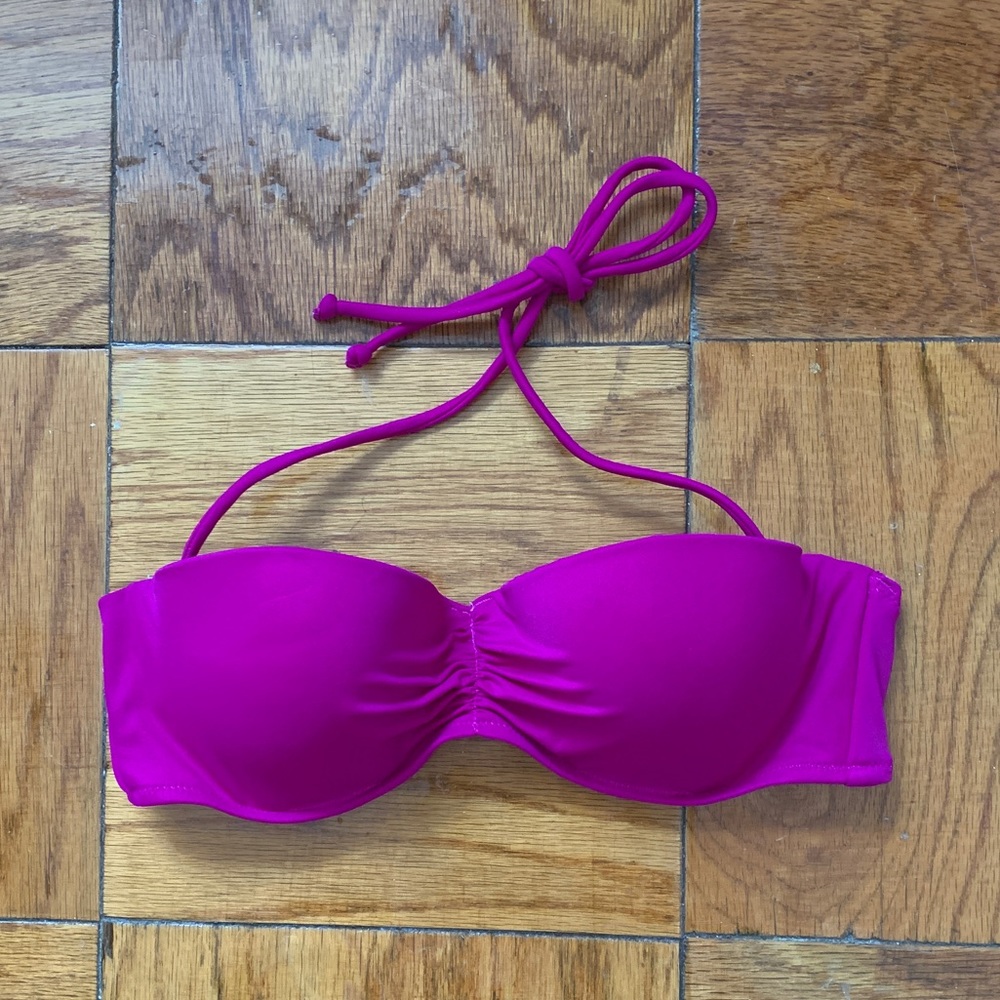 New Victoria’s Secret bombshell Madi bikini 34B